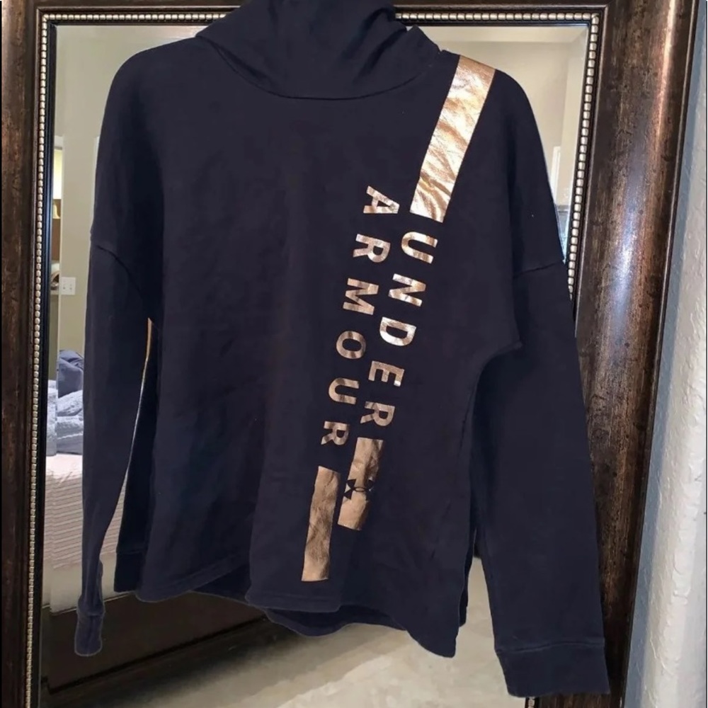 Under Armour pull over